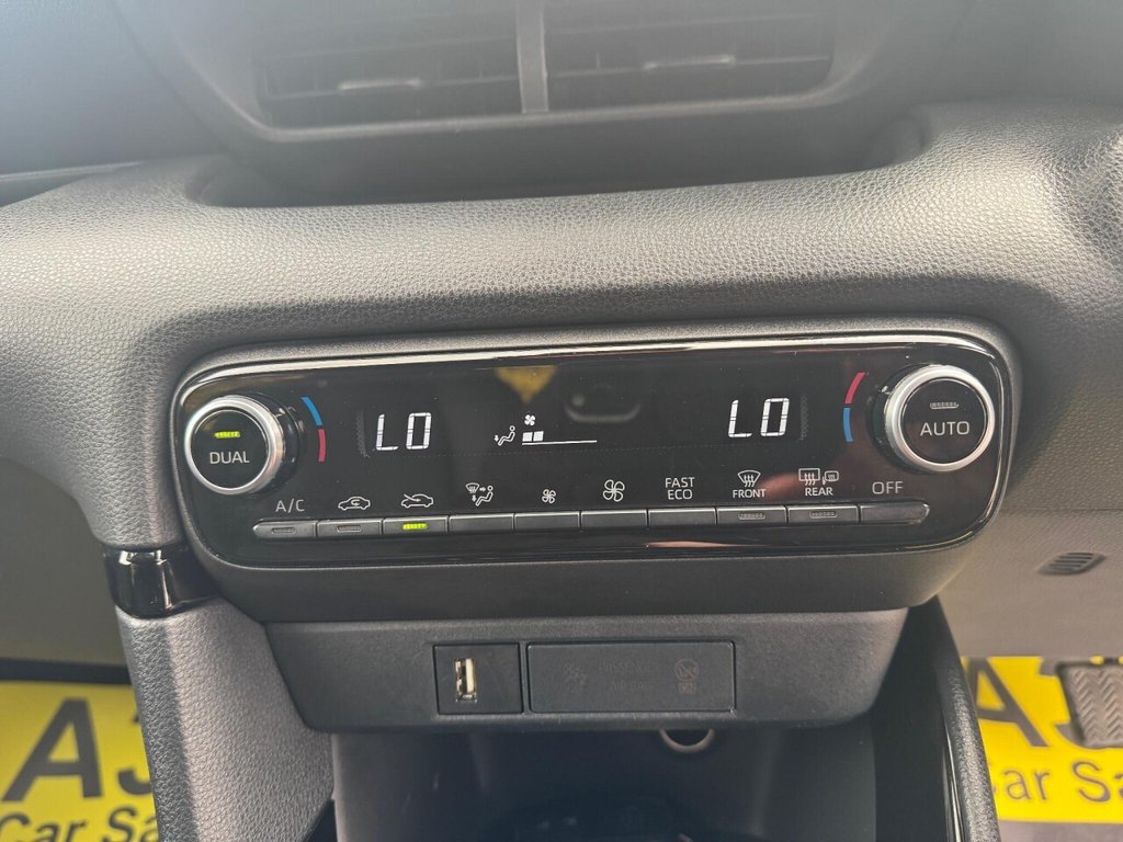 Used Toyota Yaris 2021 for sale - 76285329: Photo 45