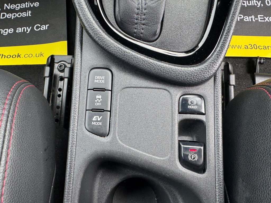 Used Toyota Yaris 2021 for sale - 76285329: Photo 49