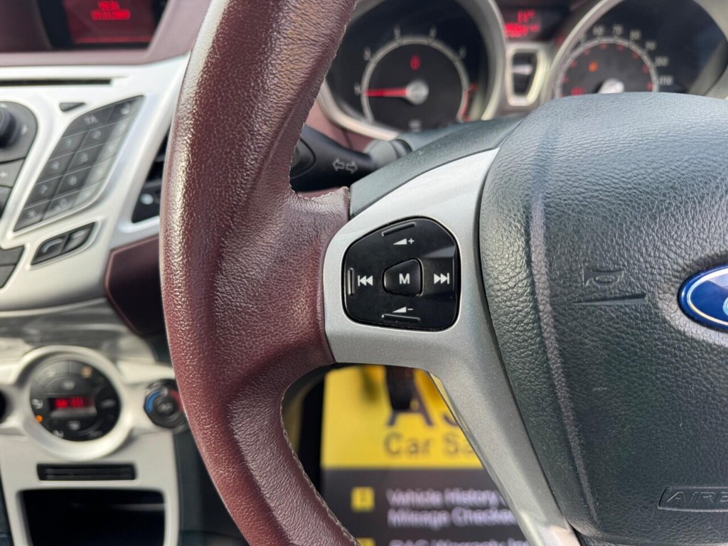 Used Ford Fiesta 2010 for sale - 77384600: Photo 37