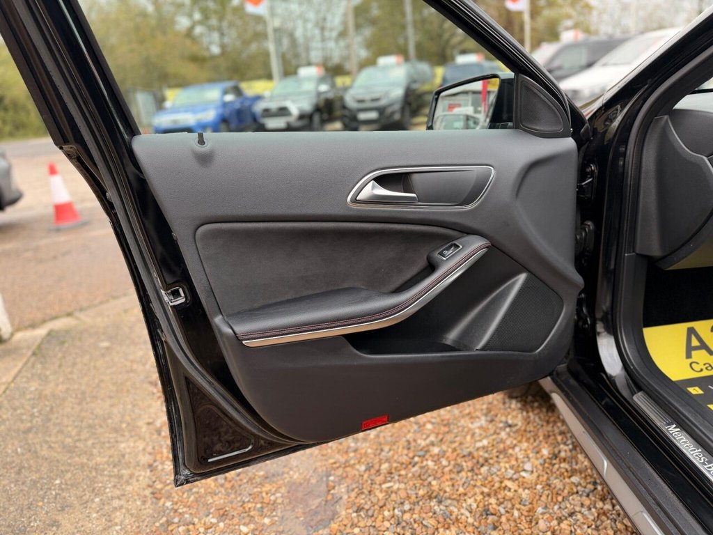 Used Mercedes-Benz GLA 2017 for sale - 76724887: Photo 34