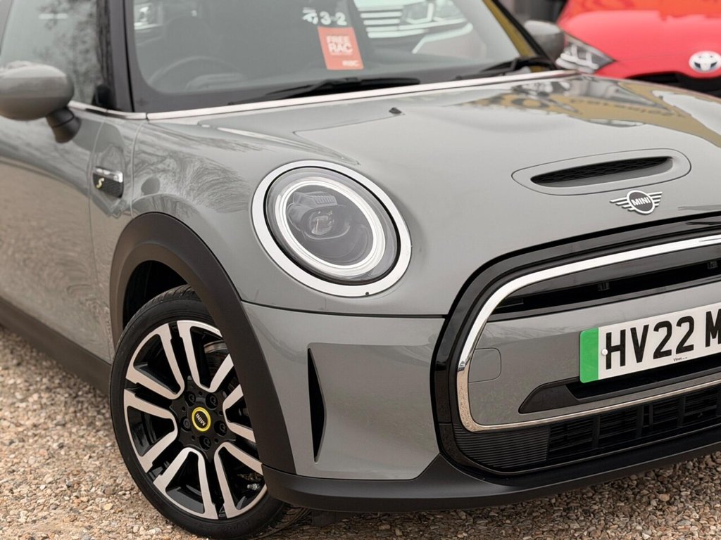 Used MINI Hatch 2022 for sale - 77780774: Photo 12