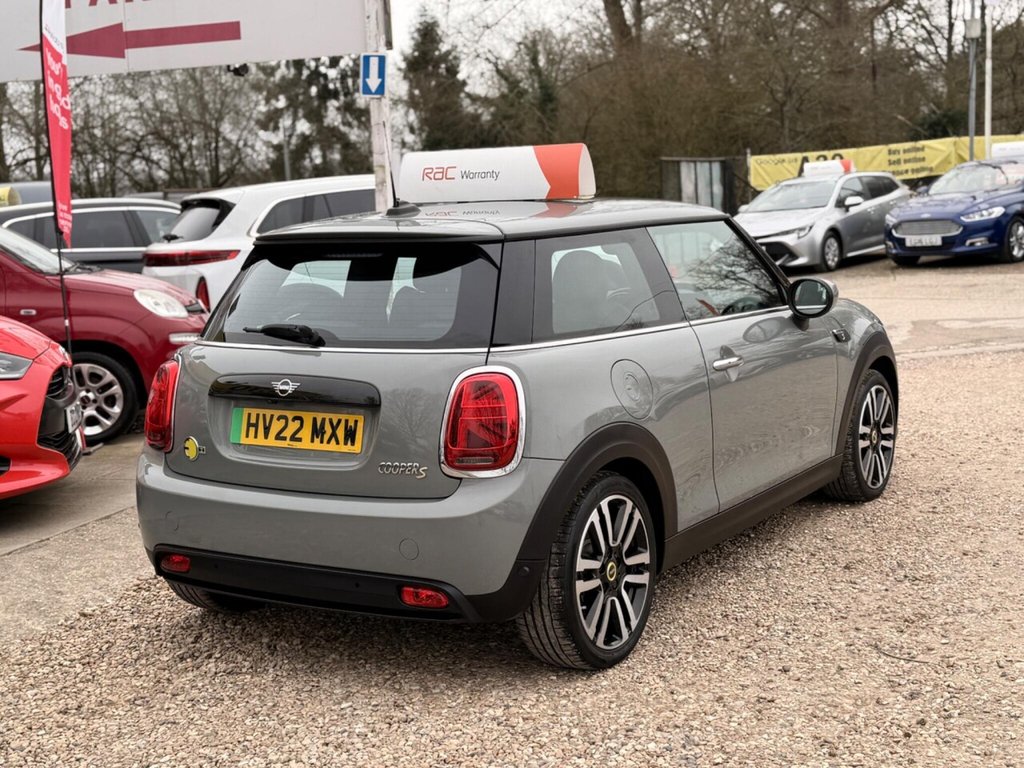 Used MINI Hatch 2022 for sale - 77780774: Photo 15