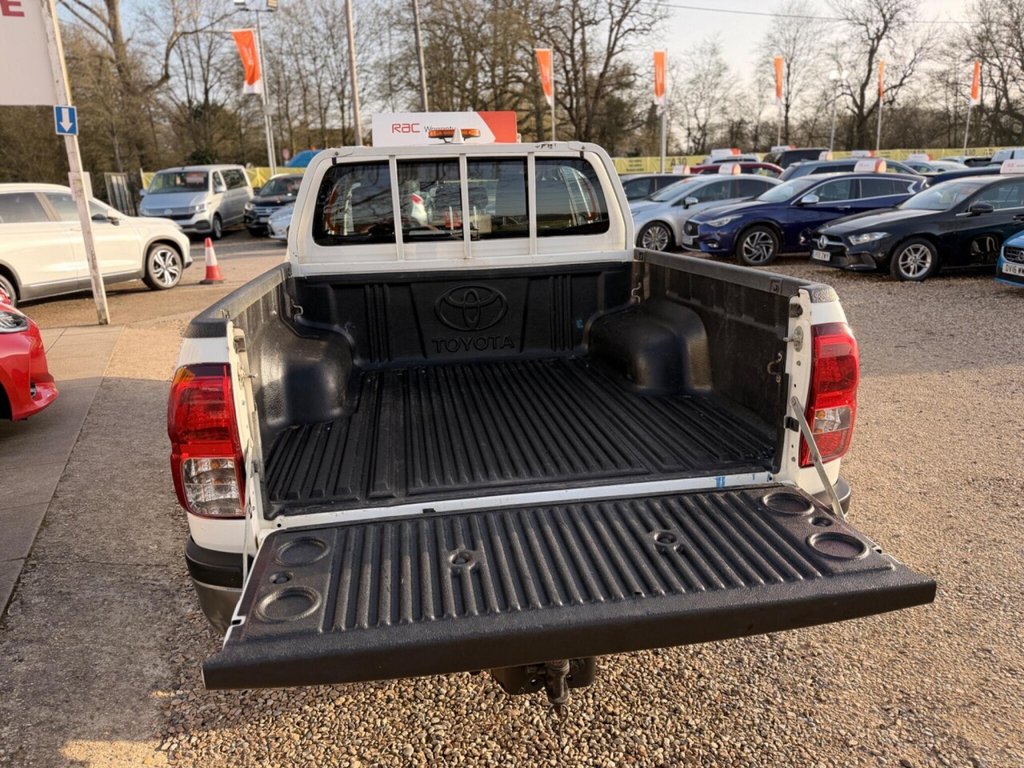 Used Toyota Hilux 2022 for sale - 77667563: Photo 36