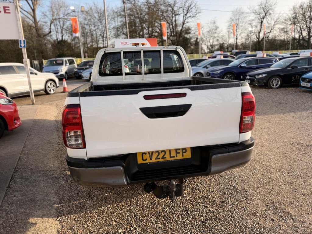 Used Toyota Hilux 2022 for sale - 77667563: Photo 37