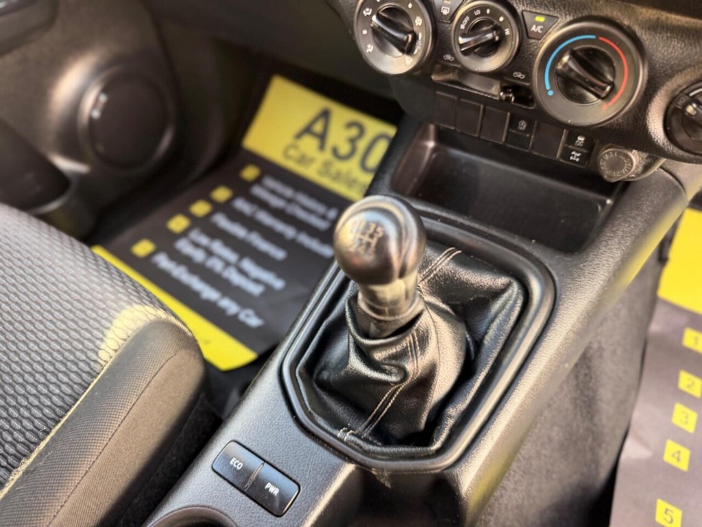 Used Toyota Hilux 2022 for sale - 77667563: Photo 46