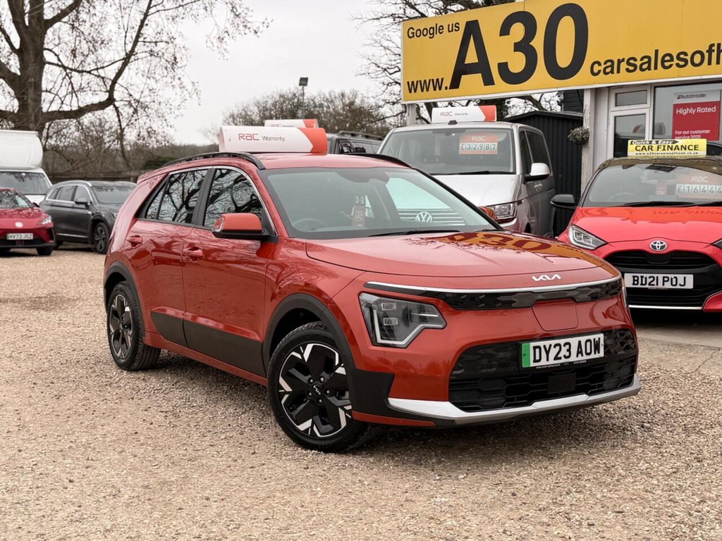 Used Kia Niro 2023 for sale - 77780519: Photo 5