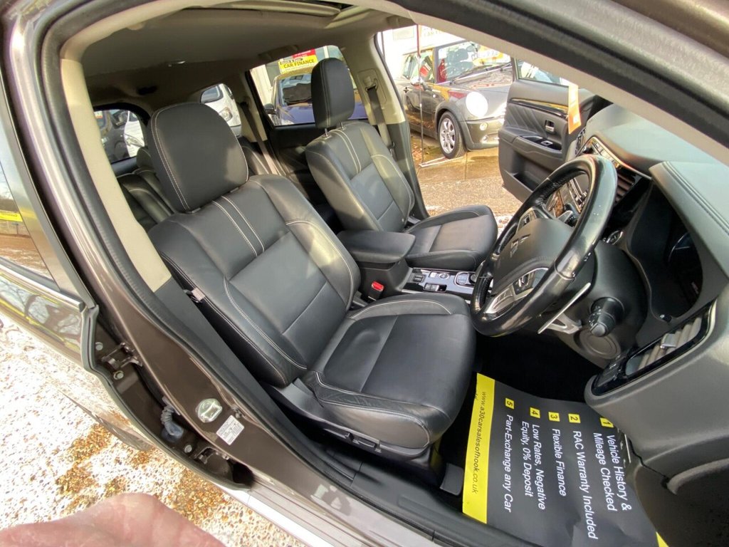 Used Mitsubishi Outlander 2018 for sale - 77122177: Photo 14