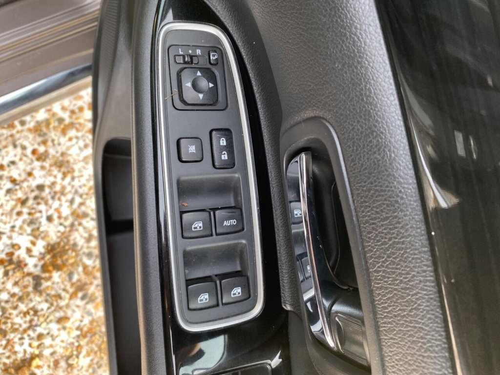 Used Mitsubishi Outlander 2018 for sale - 77122177: Photo 33