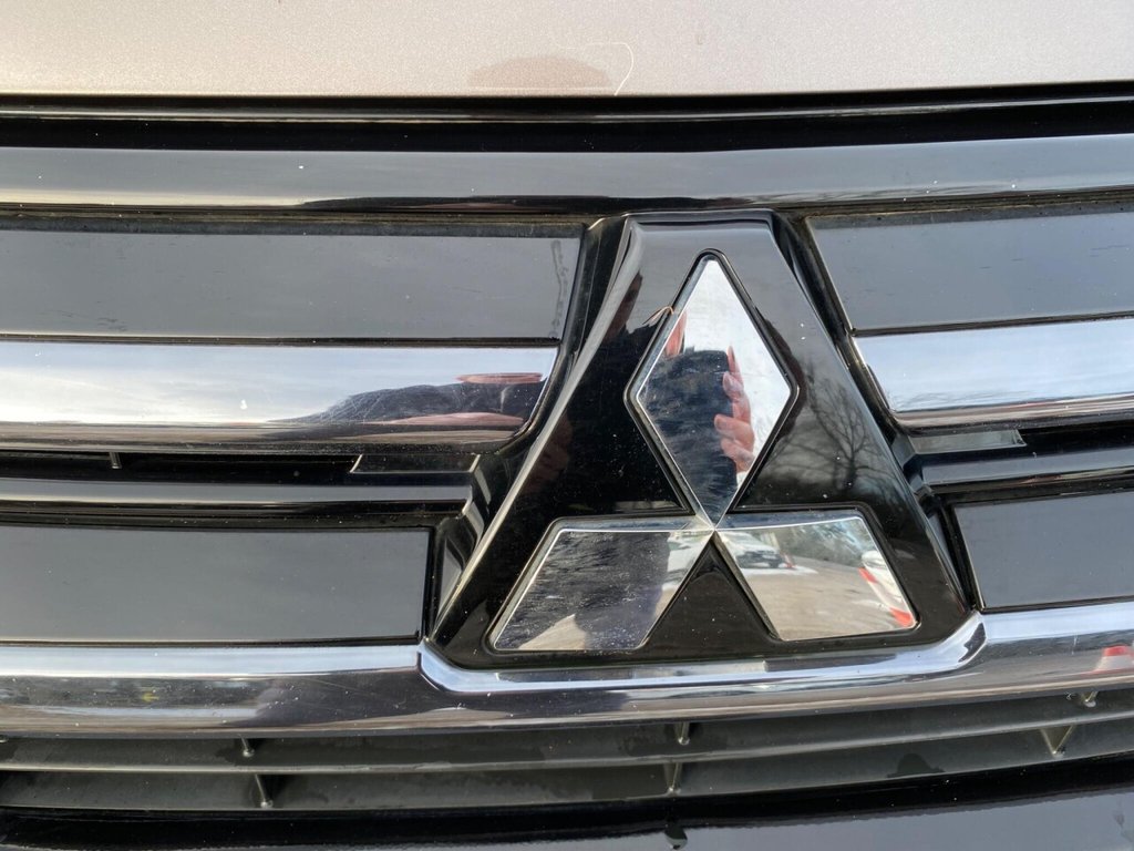 Used Mitsubishi Outlander 2018 for sale - 77122177: Photo 42