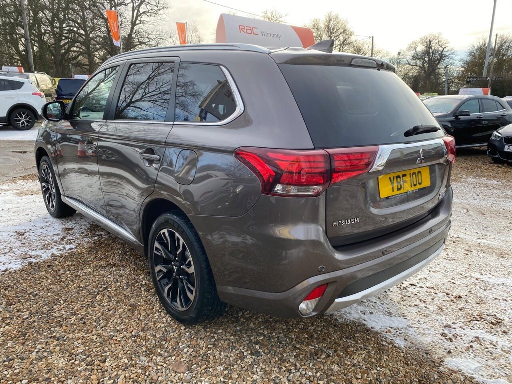 Used Mitsubishi Outlander 2018 for sale - 77122177: Photo 9
