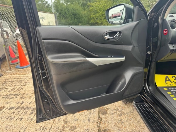Used Nissan Navara 2019 for sale - 76285301: Photo 48
