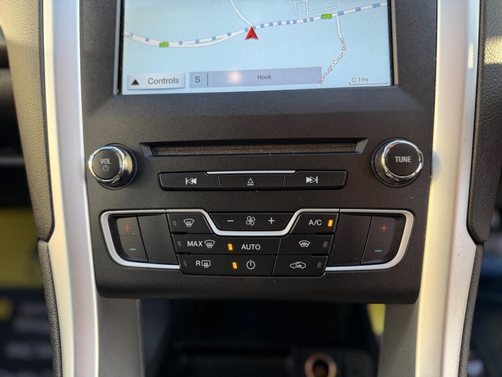 Used Ford Mondeo 2016 for sale - 77748748: Photo 44