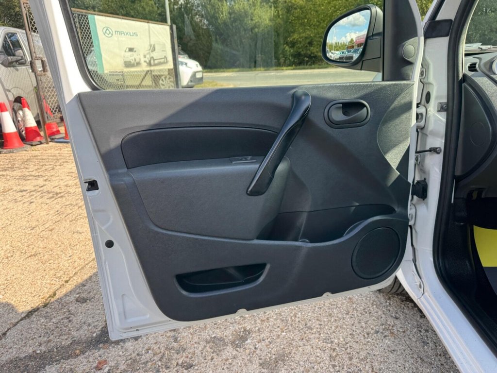Used Renault Kangoo 2020 for sale - 76285304: Photo 41