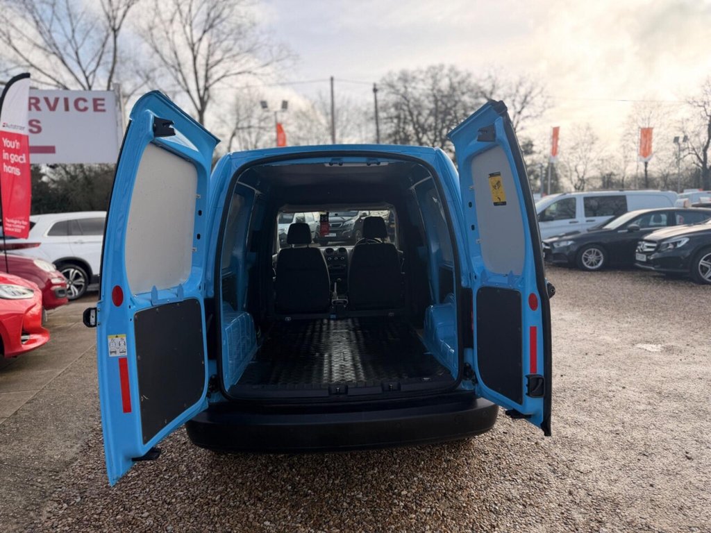 Used Volkswagen Caddy 2015 for sale - 77384273: Photo 35