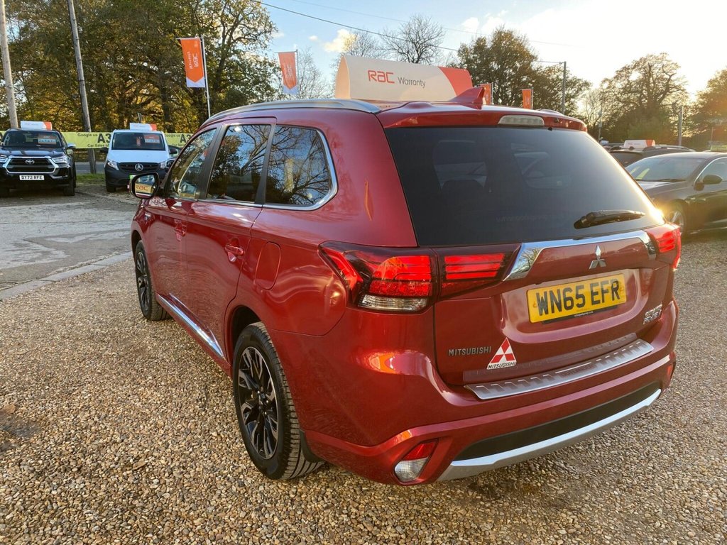 Used Mitsubishi Outlander 2015 for sale - 76520554: Photo 10