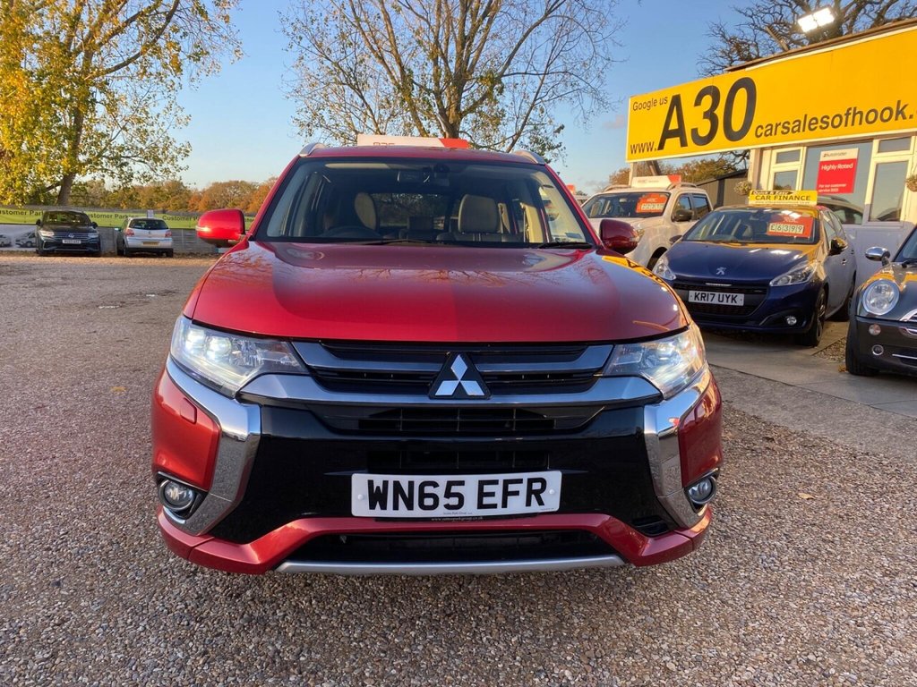 Used Mitsubishi Outlander 2015 for sale - 76520554: Photo 2