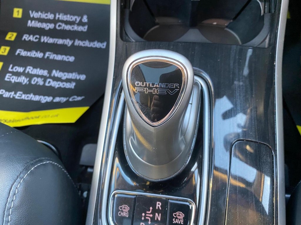 Used Mitsubishi Outlander 2015 for sale - 76520554: Photo 30