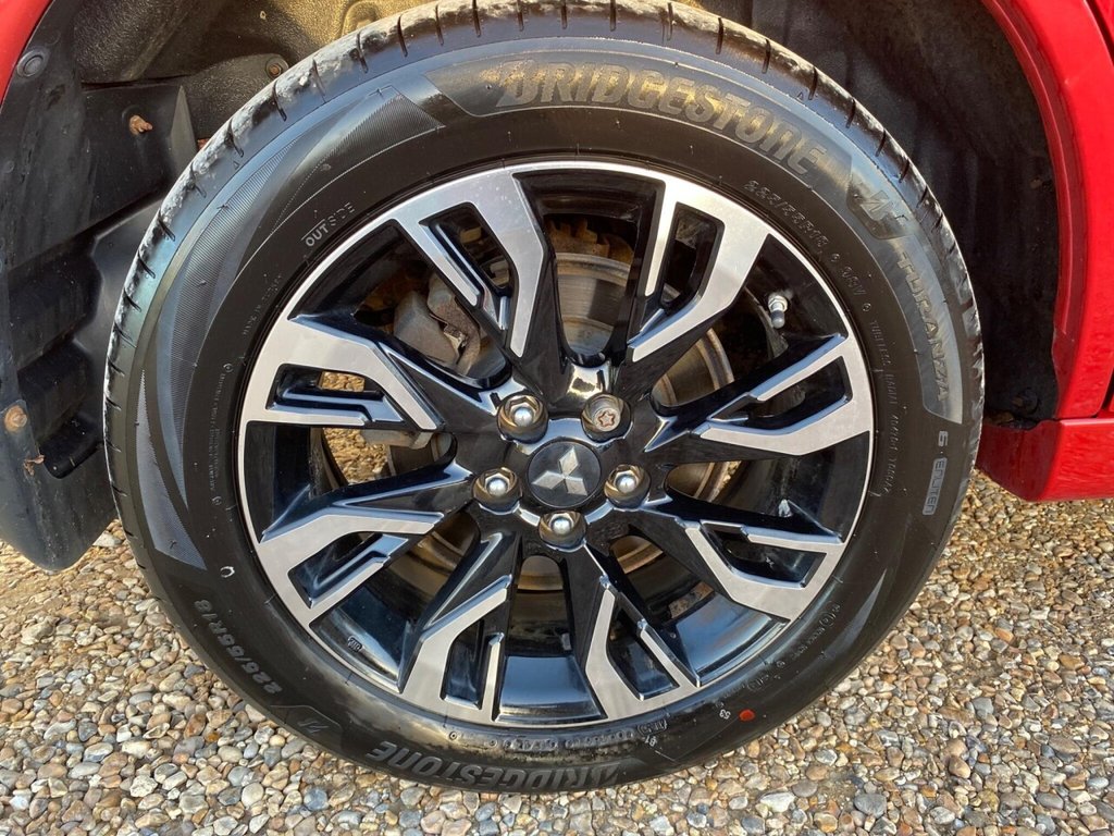 Used Mitsubishi Outlander 2015 for sale - 76520554: Photo 32