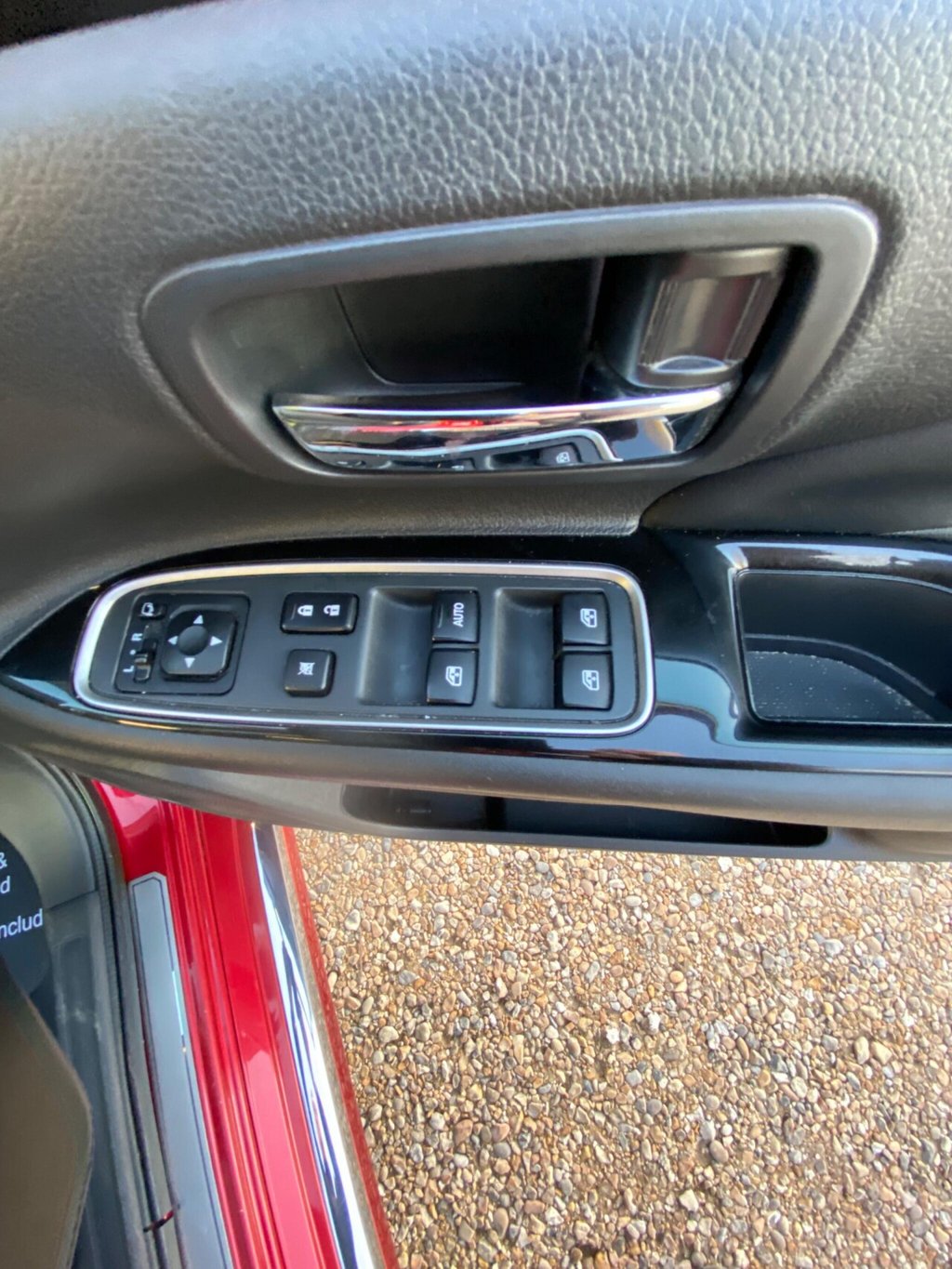 Used Mitsubishi Outlander 2015 for sale - 76520554: Photo 34