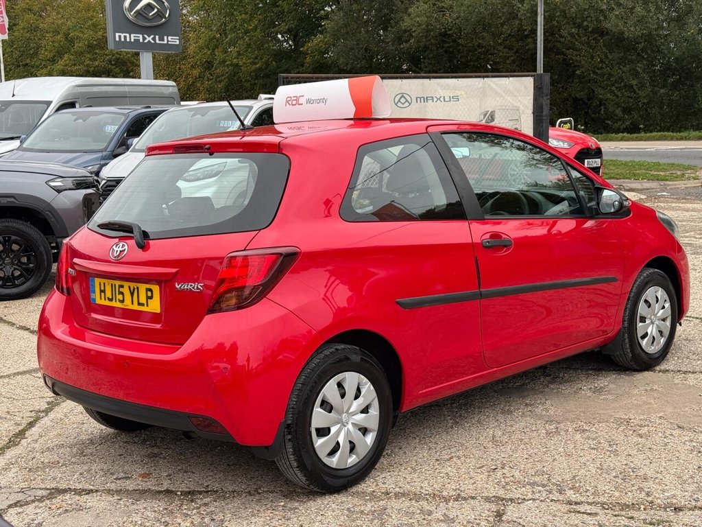 Used Toyota Yaris 2015 for sale - 76304221: Photo 12