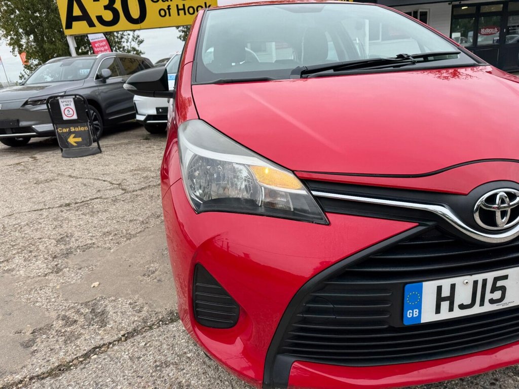 Used Toyota Yaris 2015 for sale - 76304221: Photo 21