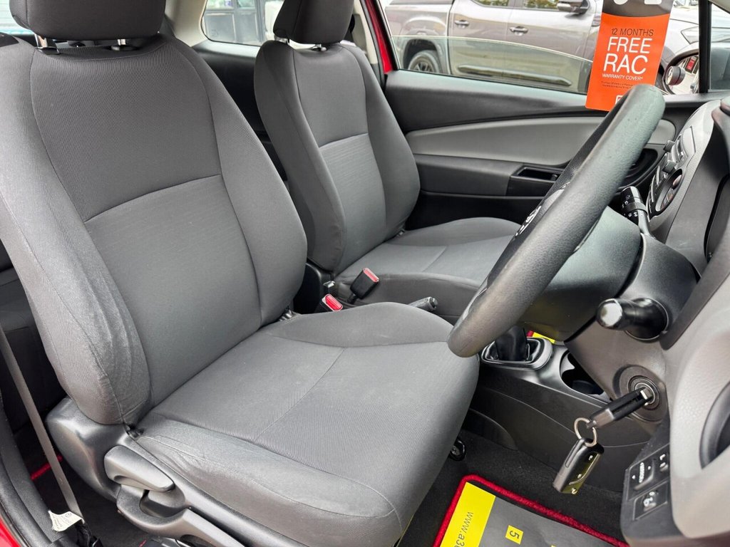 Used Toyota Yaris 2015 for sale - 76304221: Photo 24