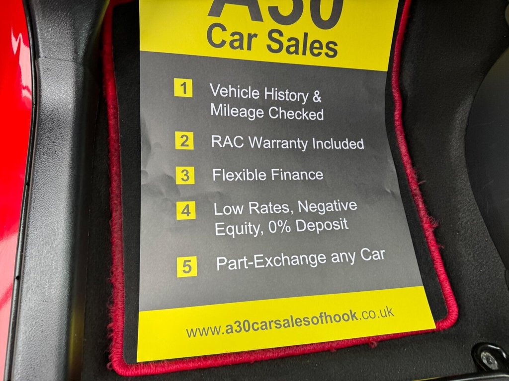 Used Toyota Yaris 2015 for sale - 76304221: Photo 39