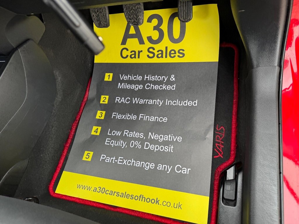 Used Toyota Yaris 2015 for sale - 76304221: Photo 42