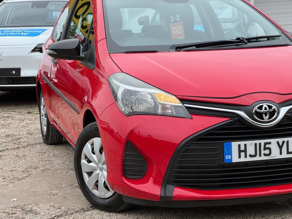 Used Toyota Yaris 2015 for sale - 76304221: Photo 9