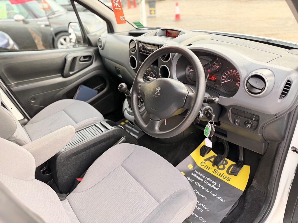 Used Peugeot Partner 2016 for sale - 76923559: Photo 23