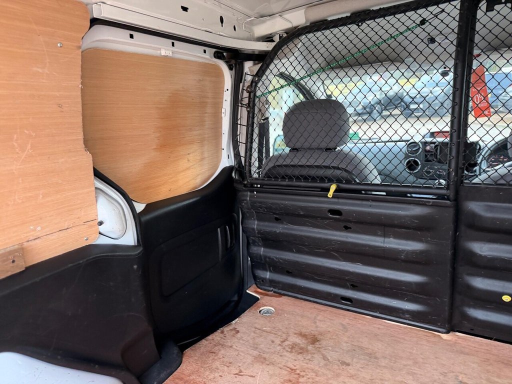 Used Peugeot Partner 2016 for sale - 76923559: Photo 28