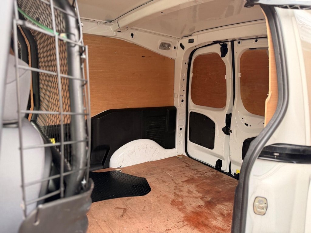 Used Peugeot Partner 2016 for sale - 76923559: Photo 38