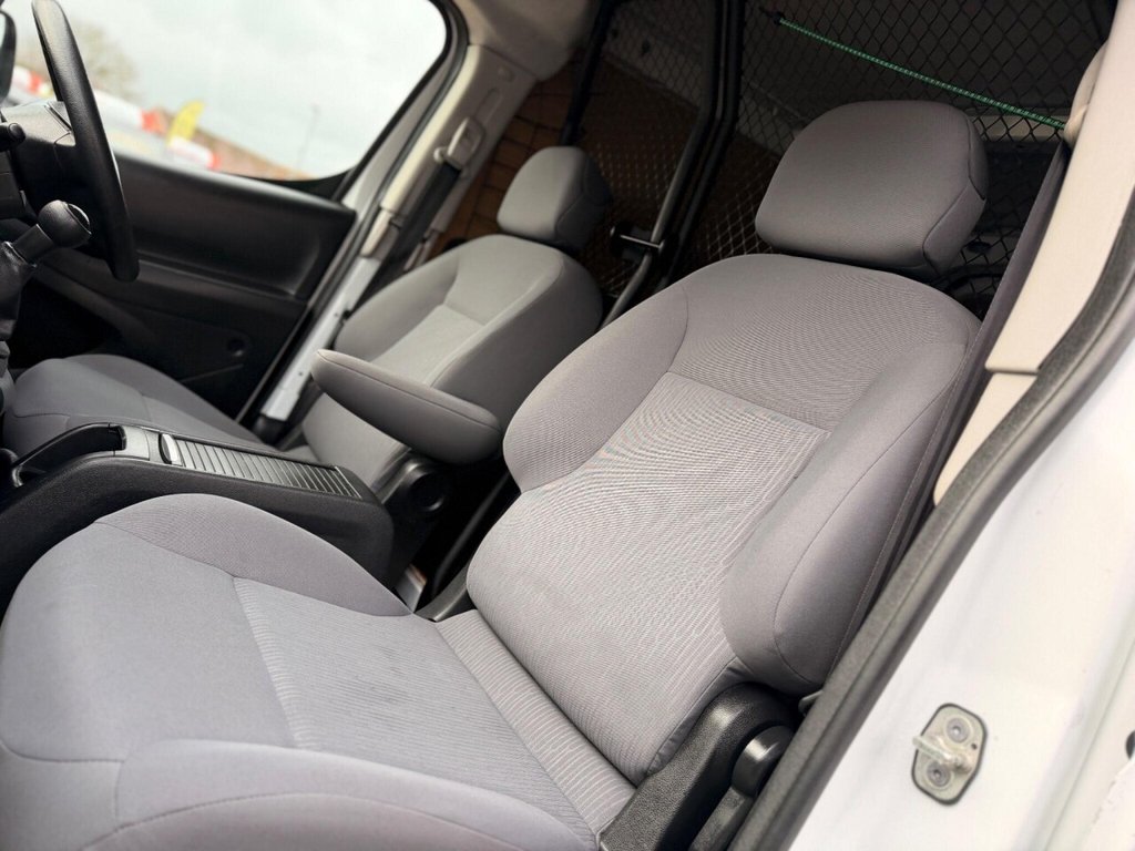 Used Peugeot Partner 2016 for sale - 76923559: Photo 40