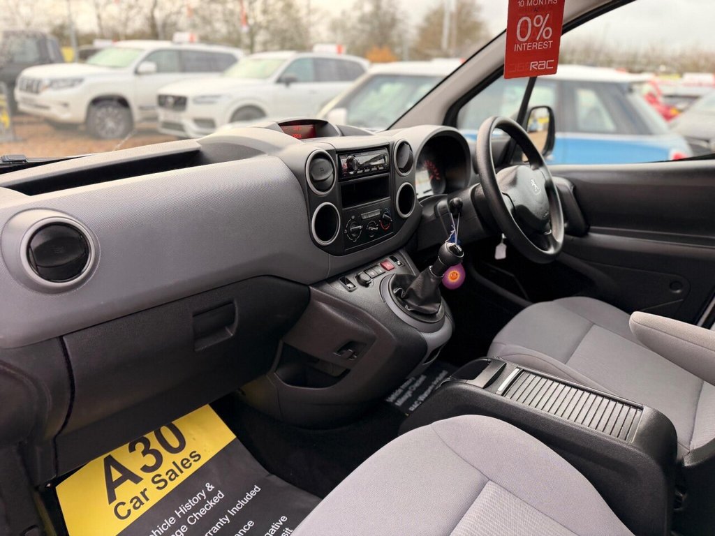 Used Peugeot Partner 2016 for sale - 76923559: Photo 41