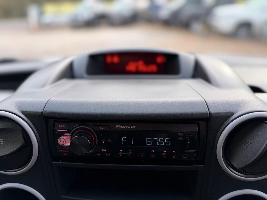 Used Peugeot Partner 2016 for sale - 76923559: Photo 42