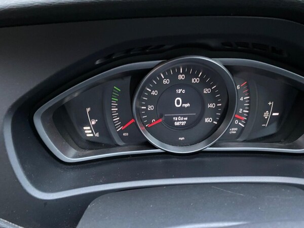Used Volvo V40 2014 for sale - 76285342: Photo 21