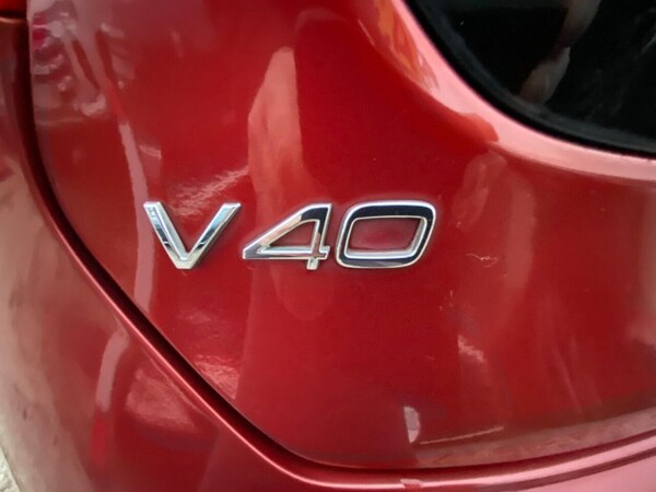 Used Volvo V40 2014 for sale - 76285342: Photo 34