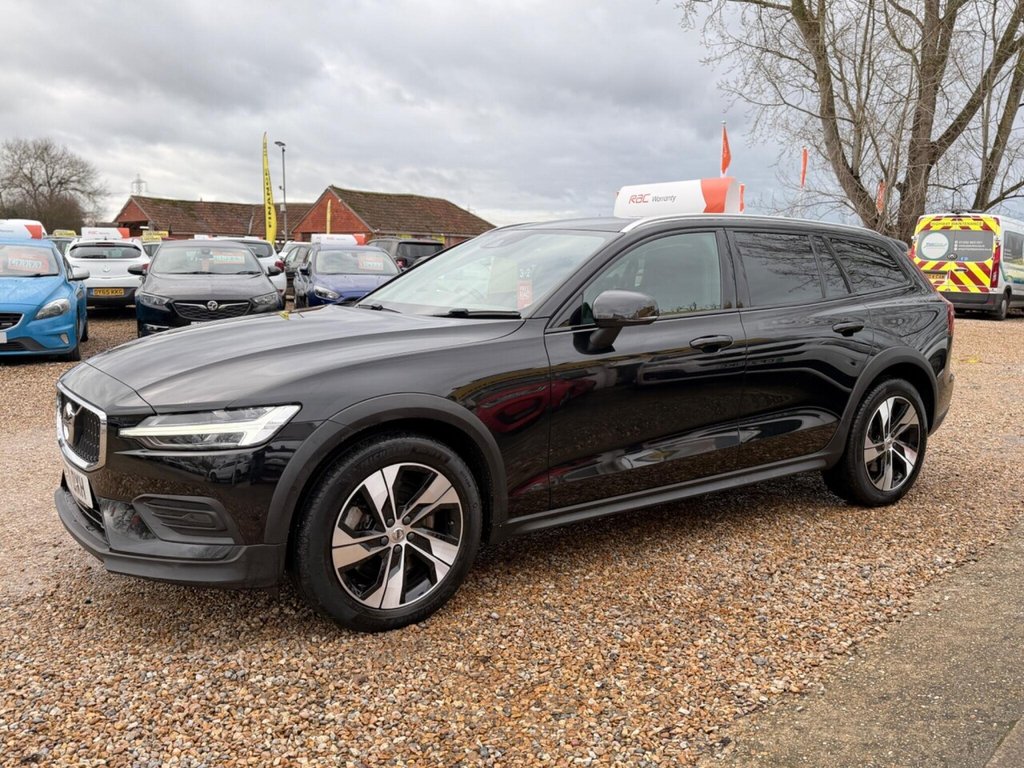 Used Volvo V60 2021 for sale - 77534607: Photo 19