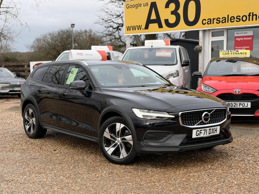 Used Volvo V60 2021 for sale - 77534607: Photo 3