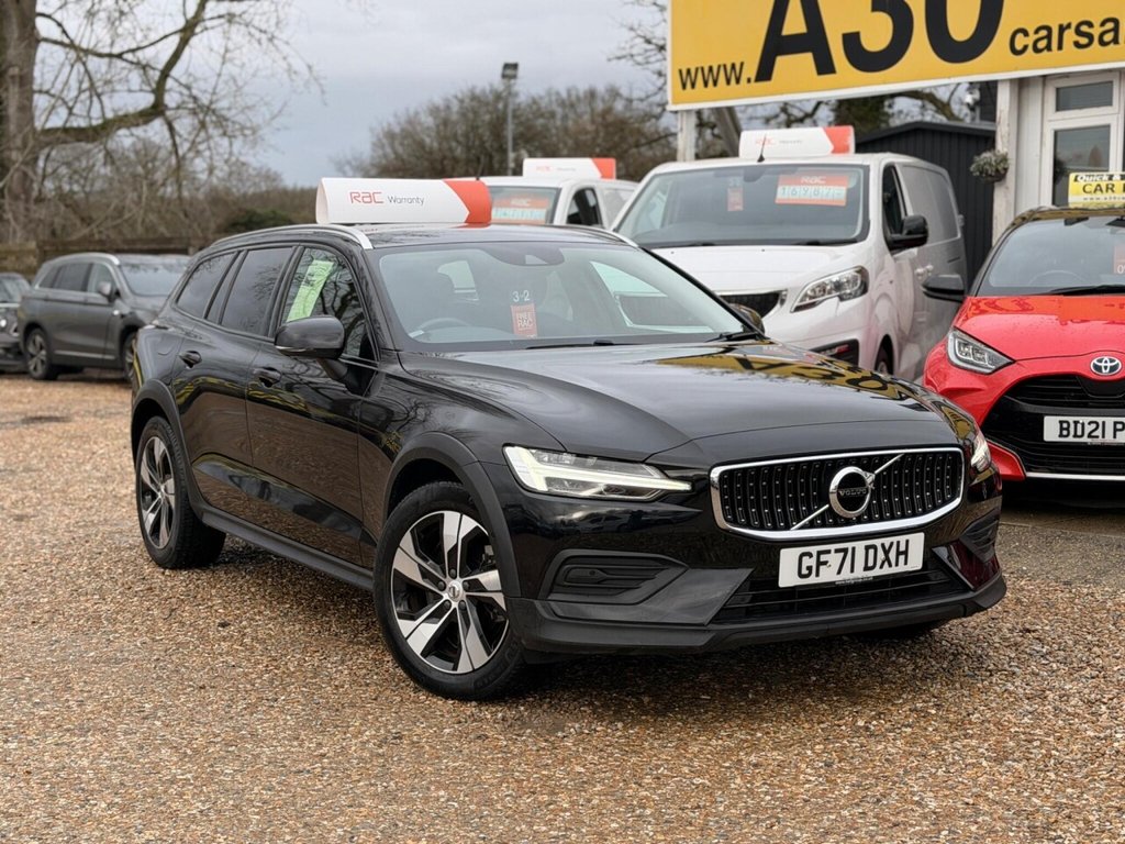 Used Volvo V60 2021 for sale - 77534607: Photo 5