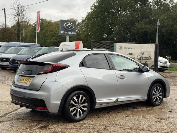 Used Honda Civic 2016 for sale - 76285331: Photo 12