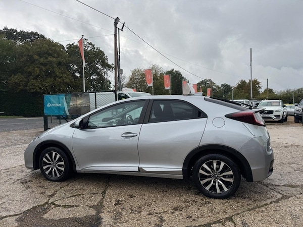 Used Honda Civic 2016 for sale - 76285331: Photo 14