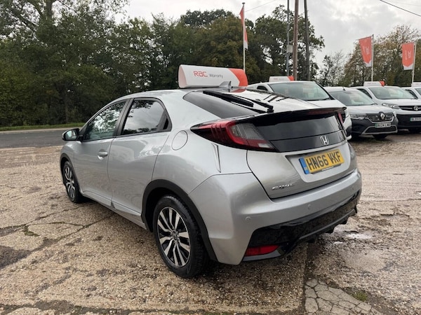 Used Honda Civic 2016 for sale - 76285331: Photo 15