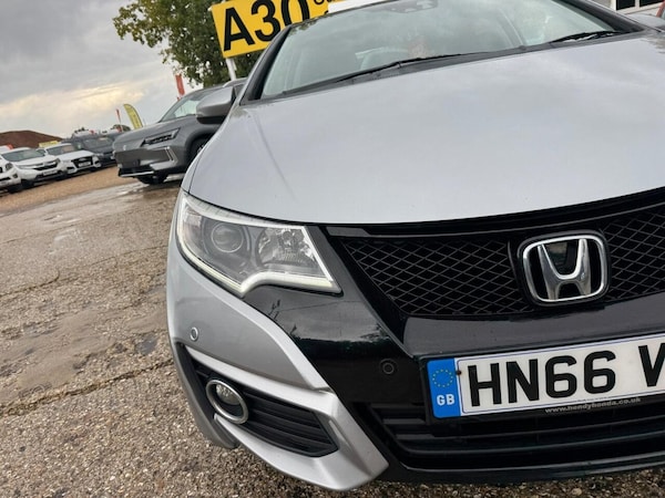 Used Honda Civic 2016 for sale - 76285331: Photo 20