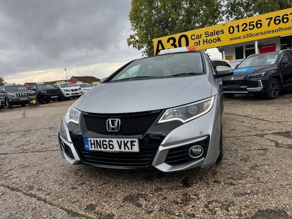 Used Honda Civic 2016 for sale - 76285331: Photo 21