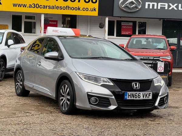 Used Honda Civic 2016 for sale - 76285331: Photo 3