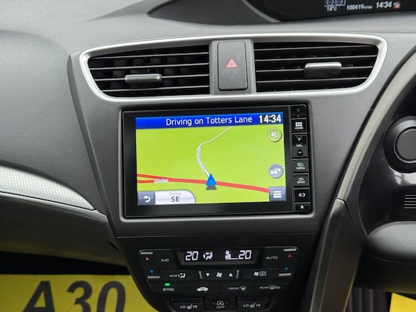 Used Honda Civic 2016 for sale - 76285331: Photo 44