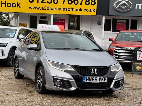 Used Honda Civic 2016 for sale - 76285331: Photo 5