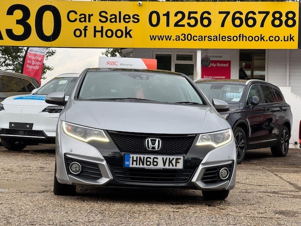 Used Honda Civic 2016 for sale - 76285331: Photo 8