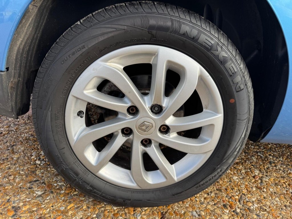 Used Renault Megane 2015 for sale - 77369951: Photo 21